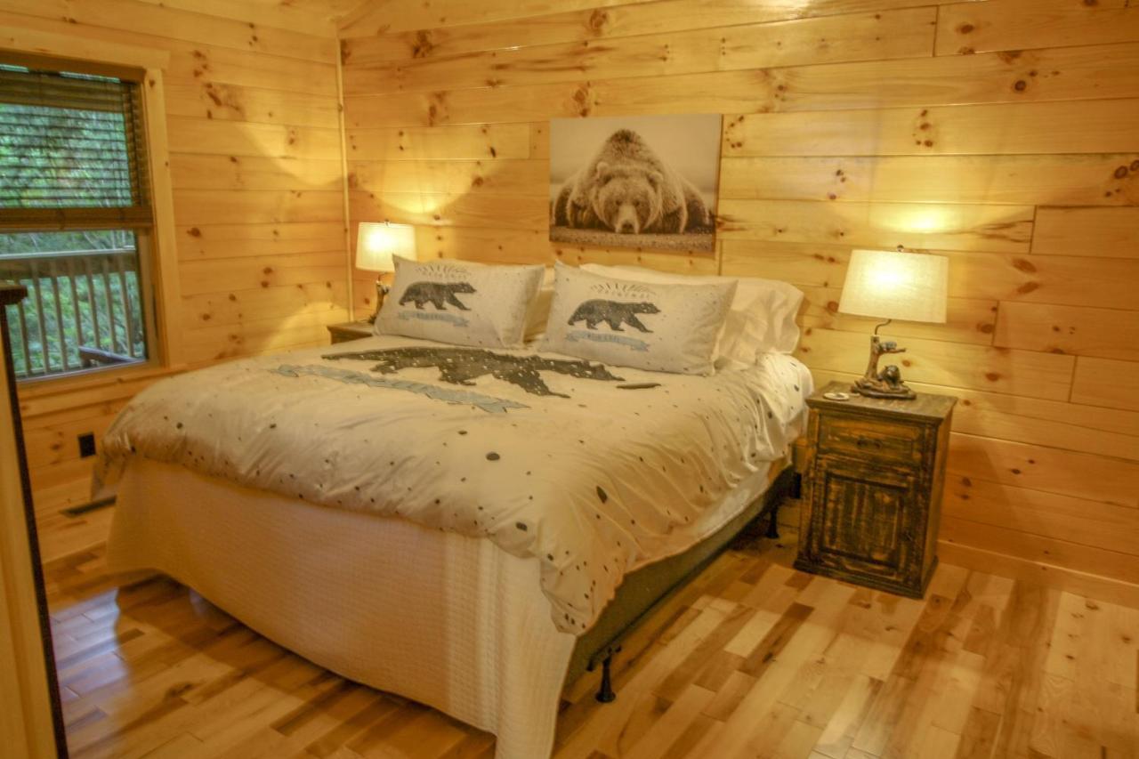 210 Cubs In The Treetops - Luxurious Cabin In Gatlinburg Eksteriør bilde